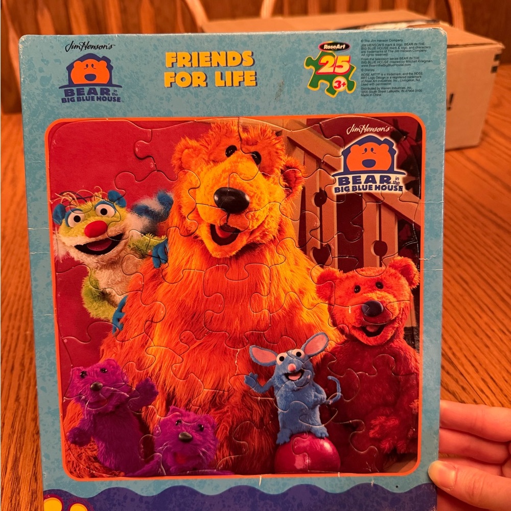 Jim Henson Bear in the Big Blue House “Friends for life" 25 Piece Puzzle 3+ READ